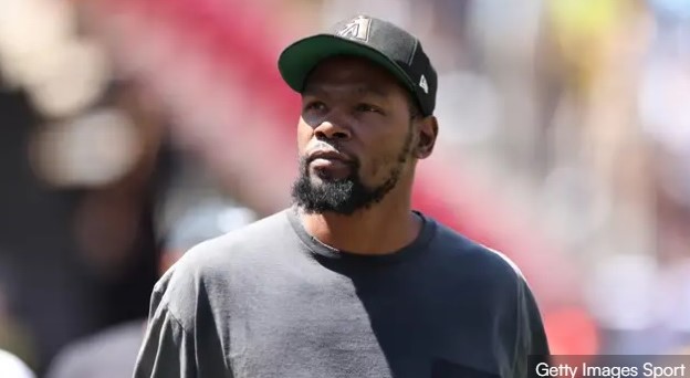 Basketball star Kevin Durant buys stake in Paris Saint-Germain